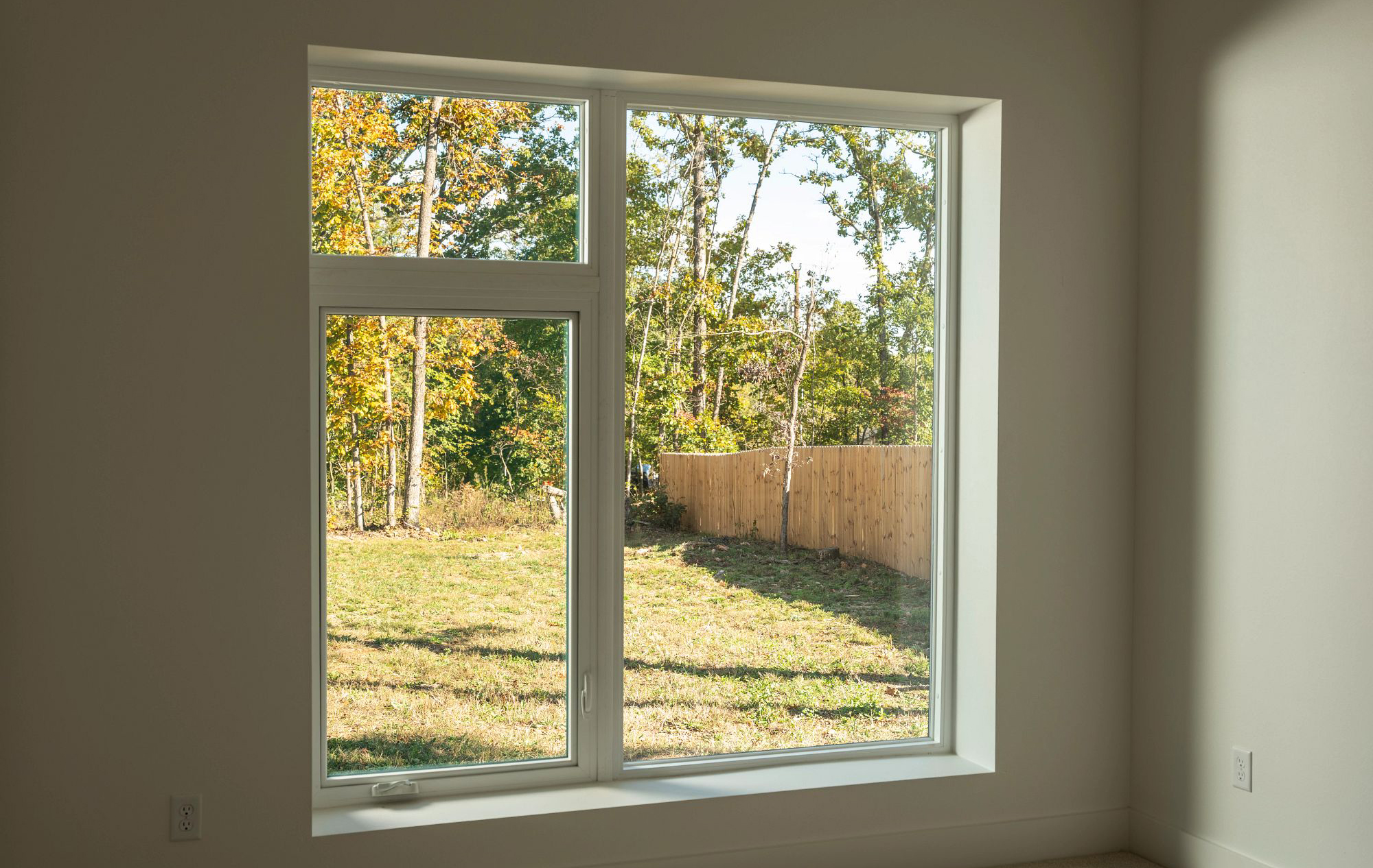 impact rated AMBLA INC 1500 windows and 1570 series impact casement